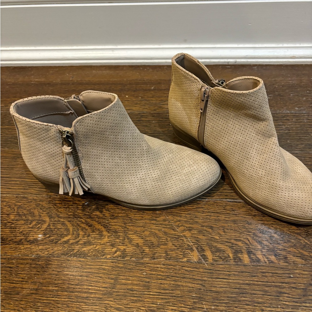 Harper Canyon Girls Booties-never worn